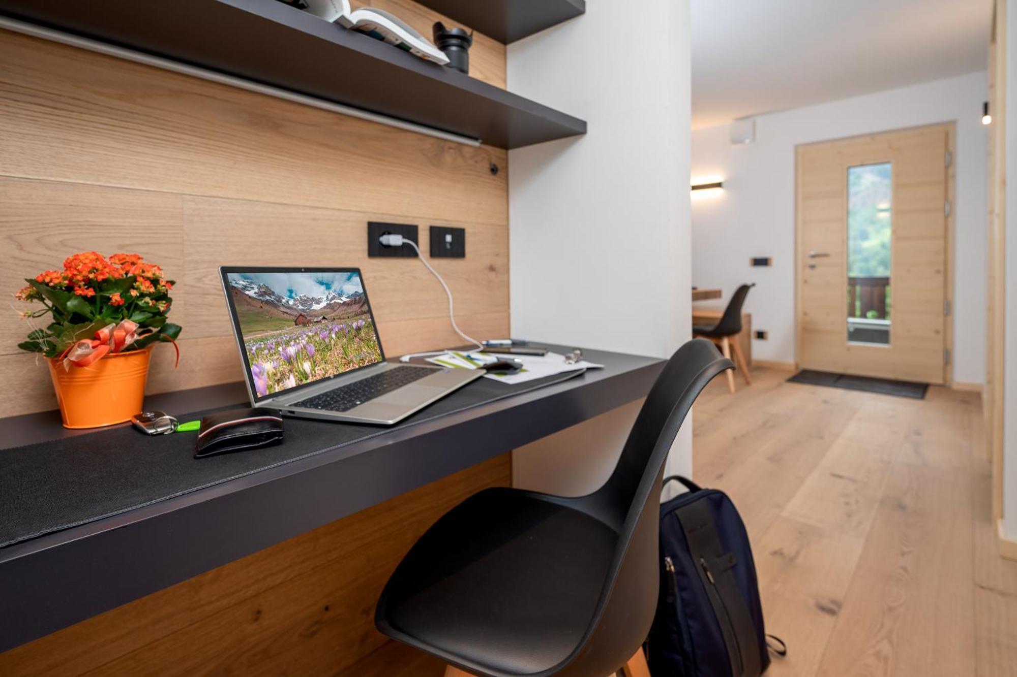 Casa Paolina - Alpine Stay Apartments Tesero Buitenkant foto
